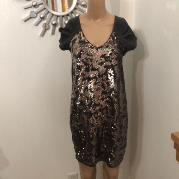 DKNY Sequin Mini Dress Grey Women’s Size Extra Small Short Sleeve Shirt - Picture 1 of 12